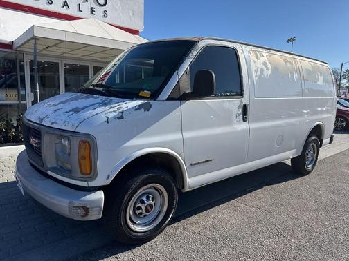 2001 GMC Savana 2500 Base