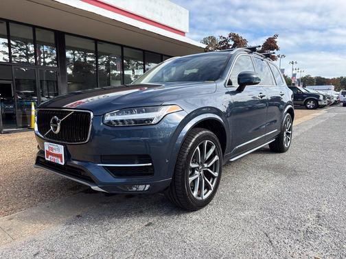 Denim Blue Metallic 2018 Volvo XC90 T6 Momentum