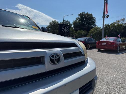 2004 Toyota 4Runner SR5 Sport