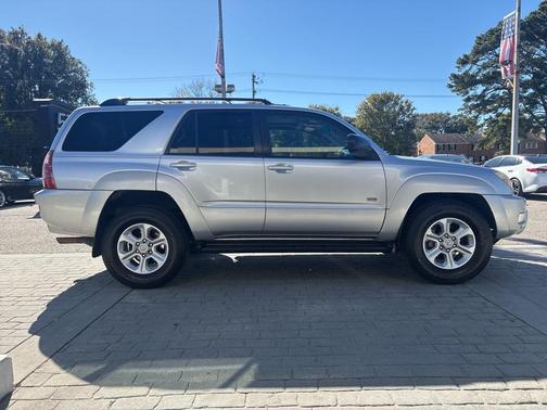 2004 Toyota 4Runner SR5