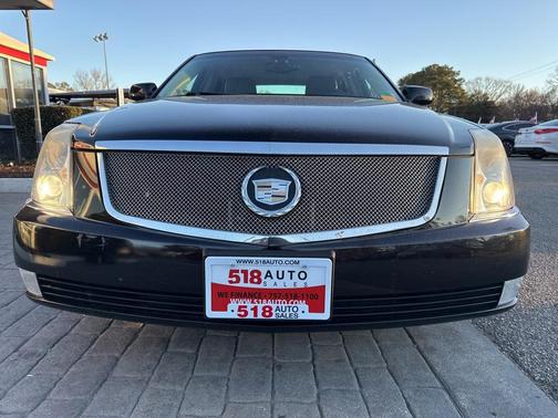 2010 Cadillac DTS Base