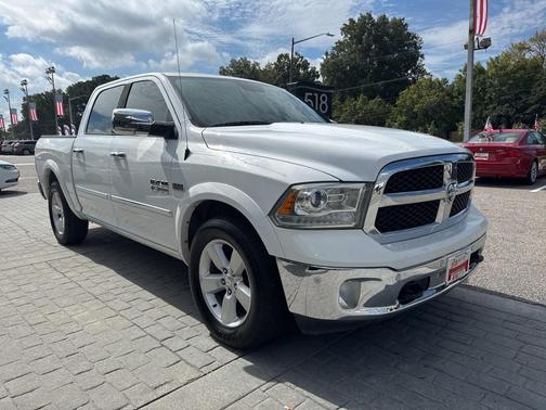 2015 RAM 1500 Laramie