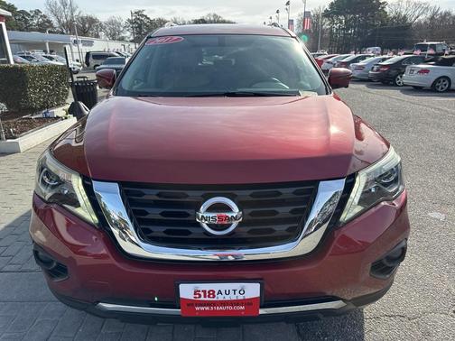 2017 Nissan Pathfinder Platinum