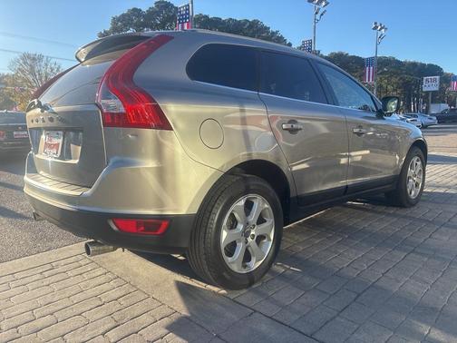 2013 Volvo XC60 3.2 Platinum