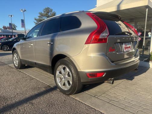 2013 Volvo XC60 3.2 Platinum