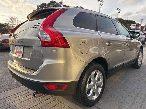 2013 Volvo XC60 3.2 Platinum