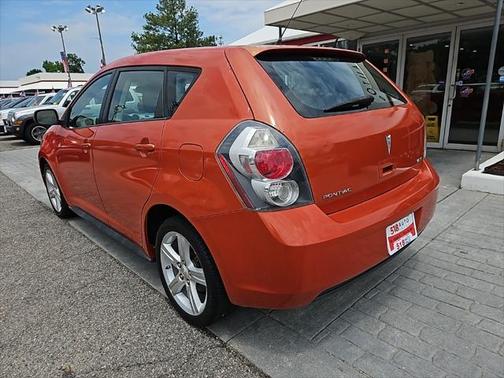 2010 Pontiac Vibe Base