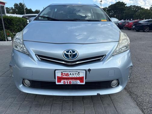2014 Toyota Prius v 