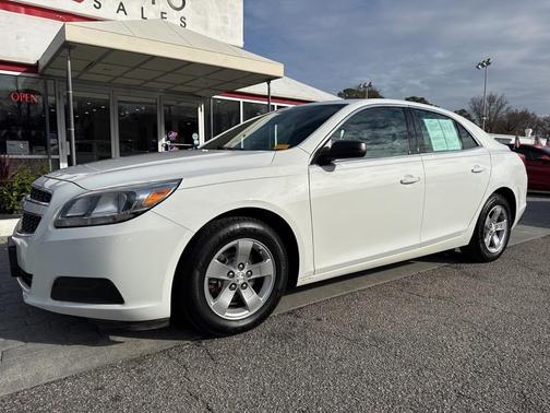 2013 Chevrolet Malibu 1LS