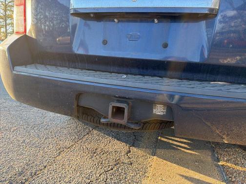 2010 Nissan Pathfinder LE