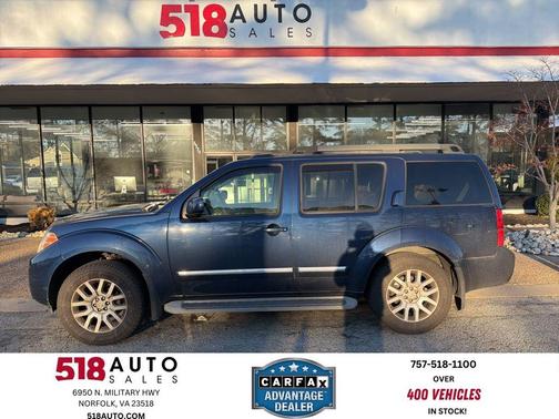 2010 Nissan Pathfinder LE