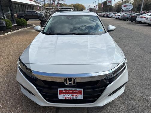 White 2019 Honda Accord EX
