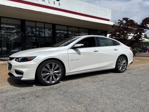 Iridescent Pearl Tricoat 2016 Chevrolet Malibu Premier