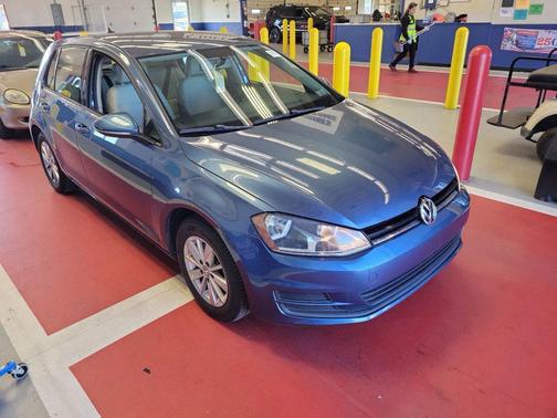 Blue Metallic 2015 Volkswagen Golf Auto TSI S
