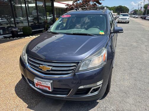 Atlantis Blue Metallic 2013 Chevrolet Traverse 1LT