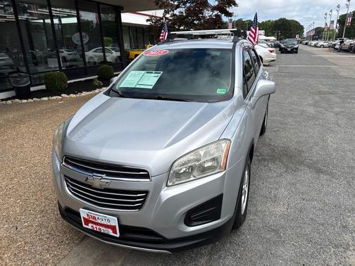 Silver Ice Metallic 2015 Chevrolet Trax LT