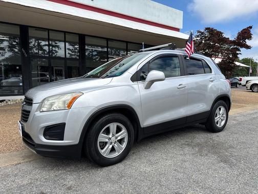 Silver Ice Metallic 2015 Chevrolet Trax LT