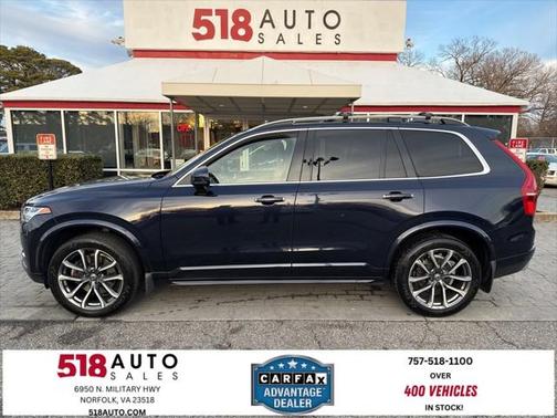 2016 Volvo XC90 T6 Momentum