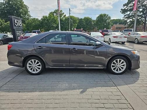 2014 Toyota Camry XLE