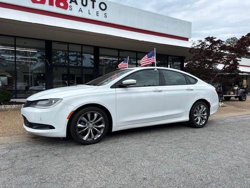 Bright White Clearcoat 2015 Chrysler 200 S