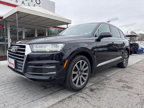2018 Audi Q7 2.0T Premium Plus