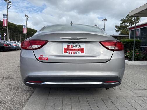 2015 Chrysler 200 C