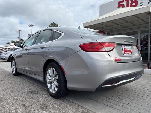2015 Chrysler 200 C
