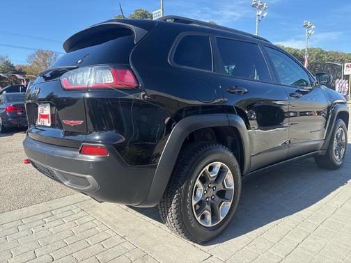 2019 Jeep Cherokee Trailhawk