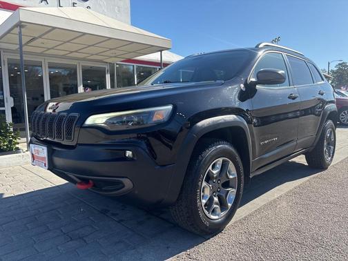 2019 Jeep Cherokee Trailhawk