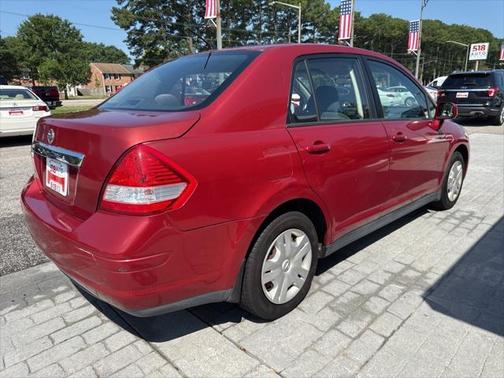 2011 Nissan Versa 1.8 S