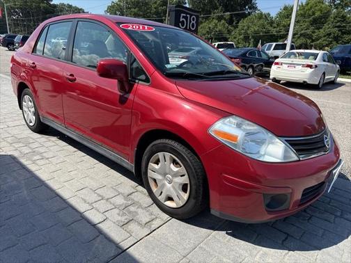 2011 Nissan Versa 1.8 S