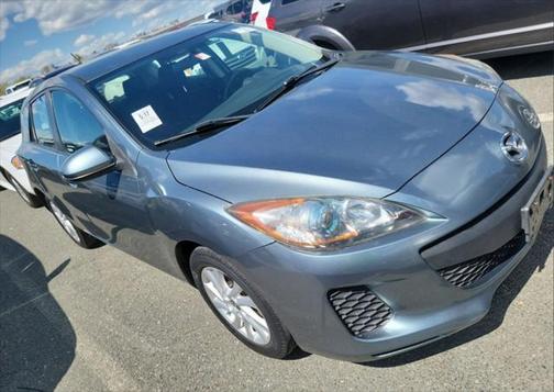 2013 Mazda Mazda3 i Touring