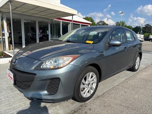 2013 Mazda Mazda3 i Touring