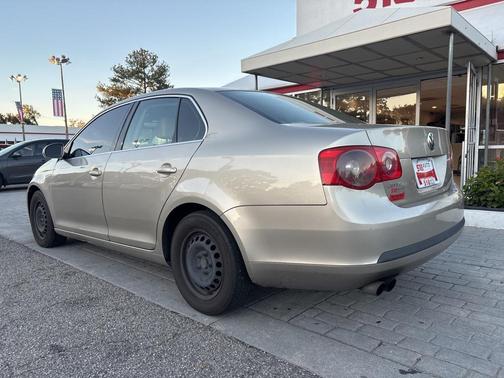 2005 Volkswagen Jetta 2.5