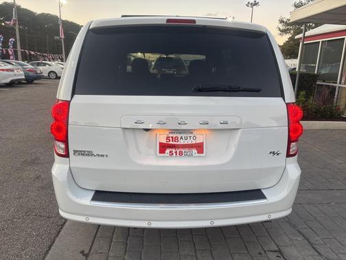 2016 Dodge Grand Caravan R/T