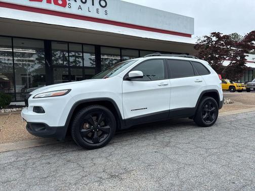 Bright White Clearcoat 2015 Jeep Cherokee Latitude