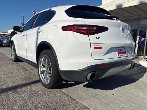 2018 Alfa Romeo Stelvio Ti