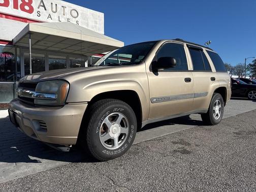 2004 Chevrolet Trailblazer LS