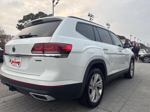 2021 Volkswagen Atlas 3.6L SE w/Technology