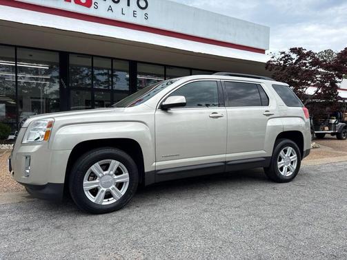 Champagne Silver Metallic 2015 GMC Terrain SLE-2