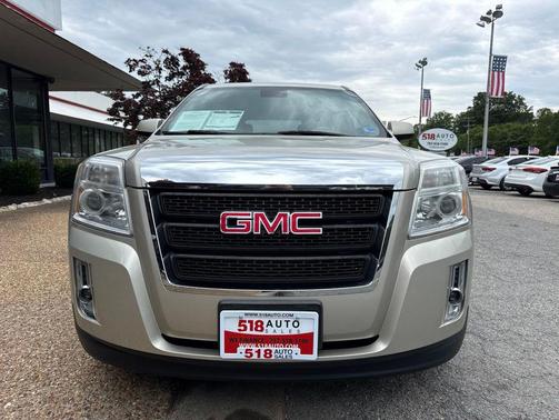 Champagne Silver Metallic 2015 GMC Terrain SLE-2