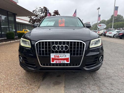 Mythos Black Metallic 2016 Audi Q5 2.0T Premium Plus