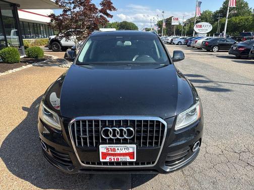 Mythos Black Metallic 2016 Audi Q5 2.0T Premium Plus