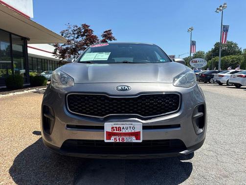 Mineral Silver 2017 Kia Sportage LX