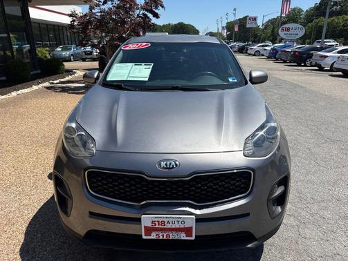 Mineral Silver 2017 Kia Sportage LX