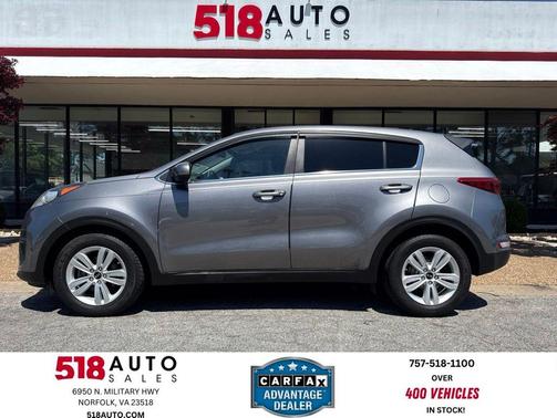 Mineral Silver 2017 Kia Sportage LX