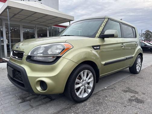 2013 Kia Soul Base
