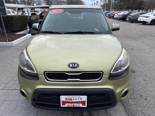 2013 Kia Soul Base