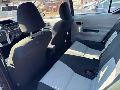 2014 Toyota Prius c Two