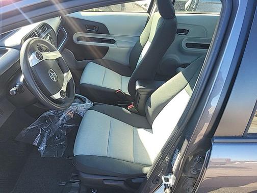 2014 Toyota Prius c Two